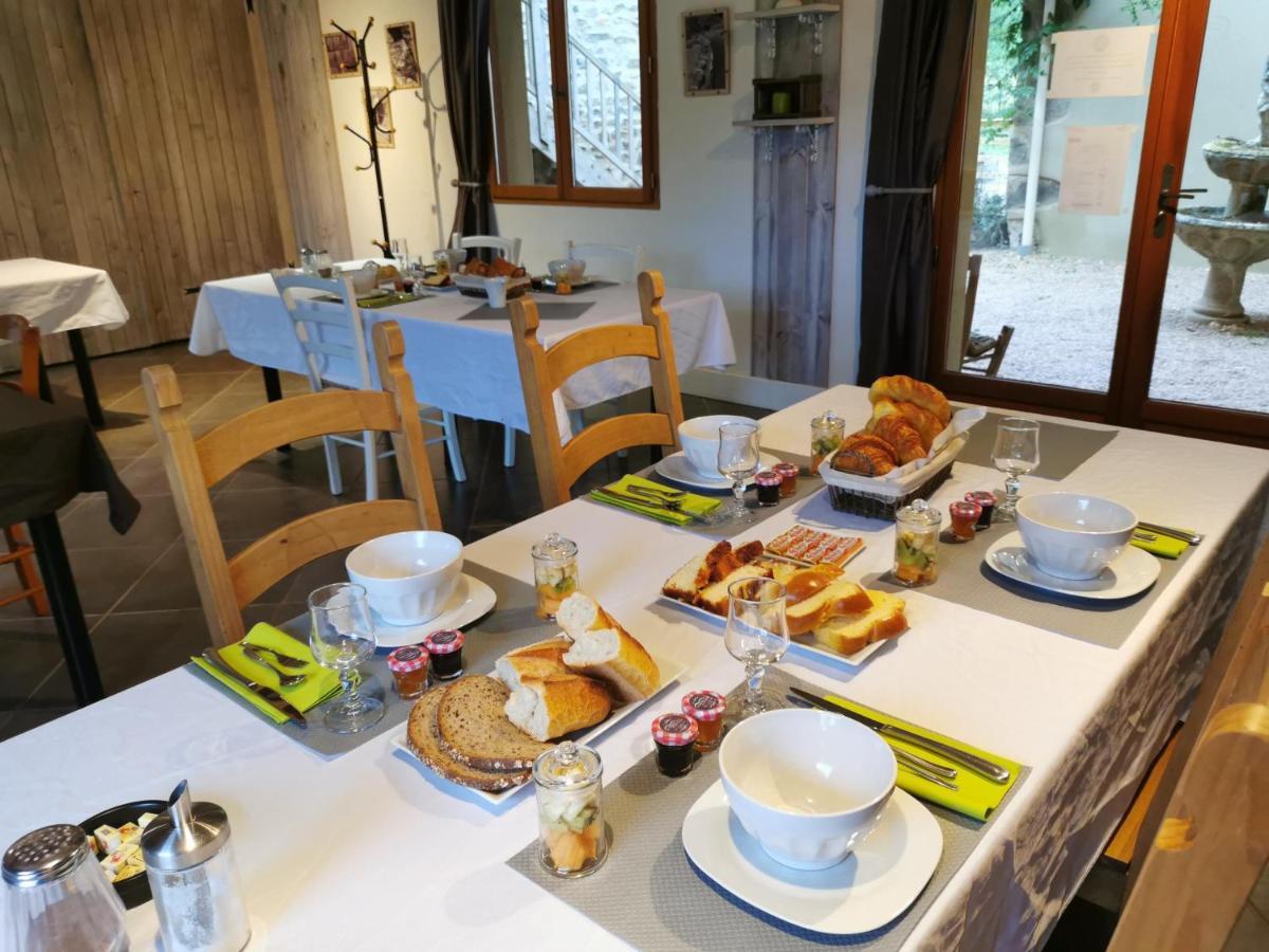 Le Moulin De La Fortie, Maison D'Hotes Viscomtat Екстериор снимка
