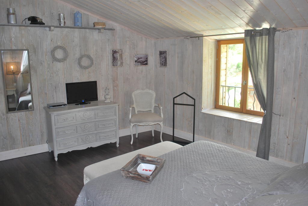 Le Moulin De La Fortie, Maison D'Hotes Viscomtat Стая снимка